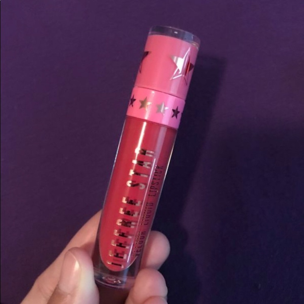Jeffree star wet cherry